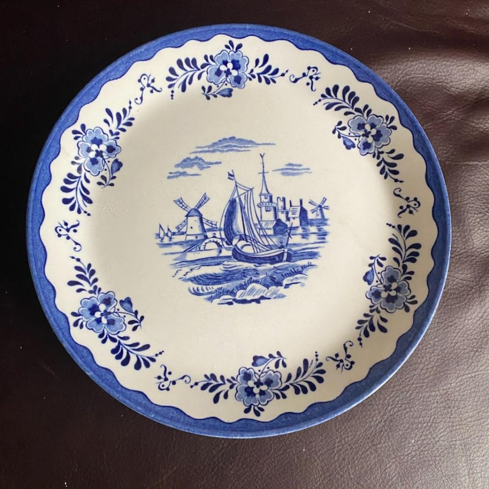 JOHN  SON  BROTHERS  HOLLAND  PLATE.